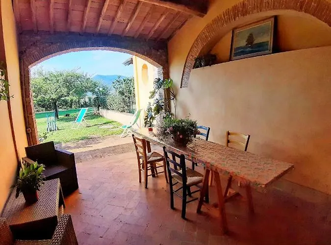 아파트 Glicine E Luna 키쉬나