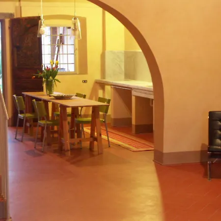 Glicine E Luna كاشينا