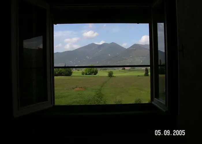 アパート Glicine E Luna カーシナ